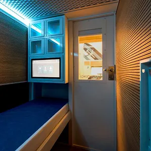 فندق-كبسولة Resting Pods - Zzzleepandgo Wien Airport, سخويشات
