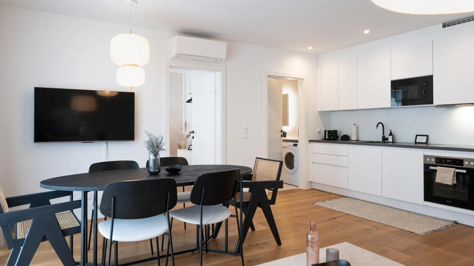 Vienna Heights Premium Apartments