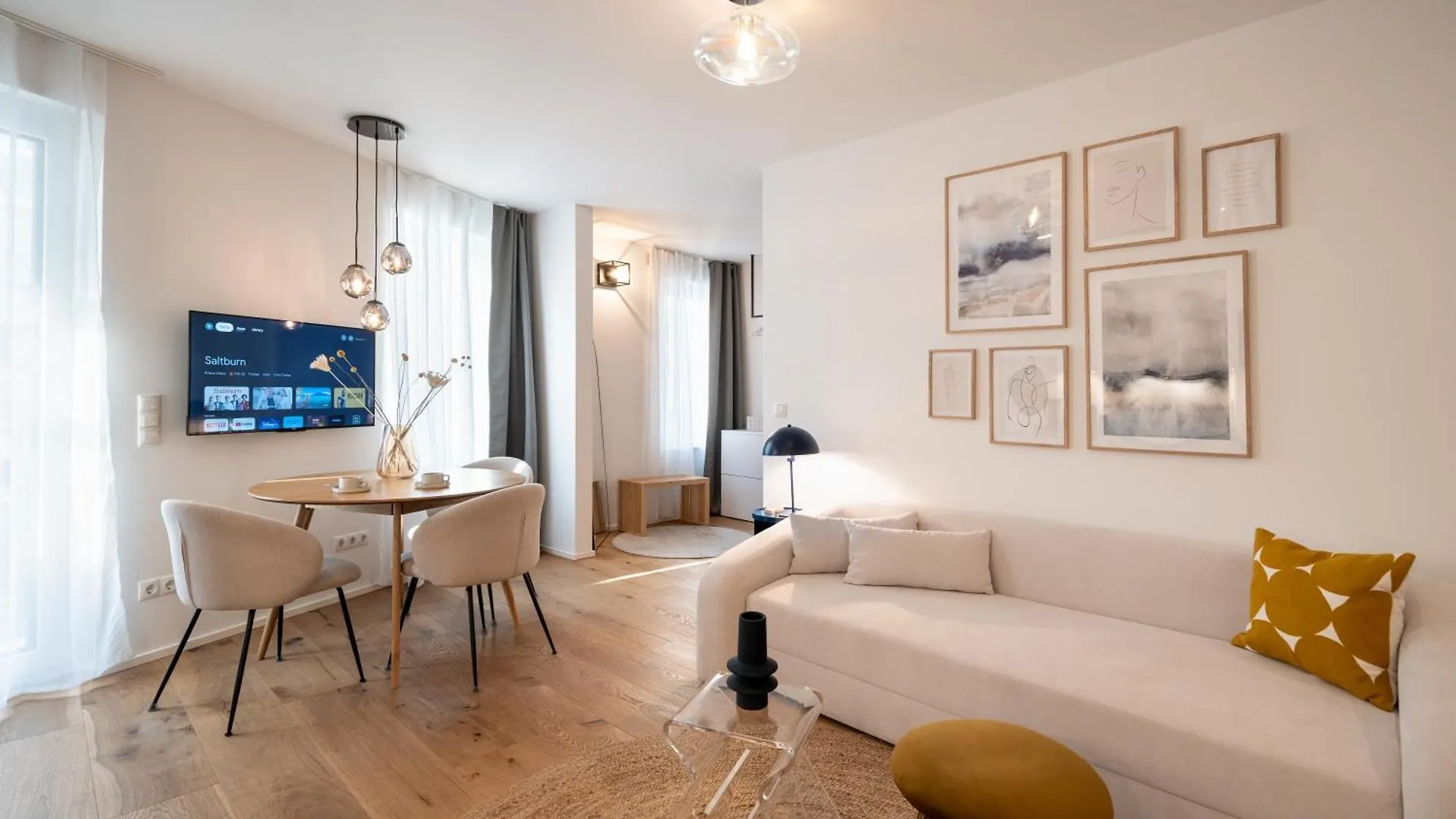 Vienna Heights Premium Apartments