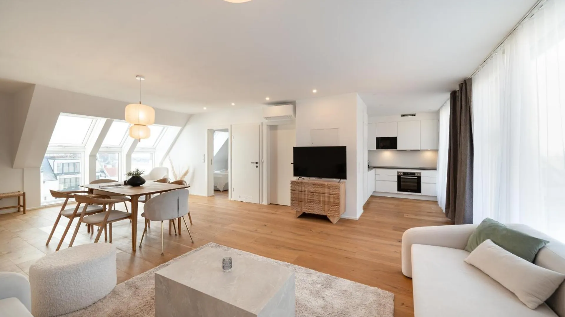 Vienna Heights Premium Apartments