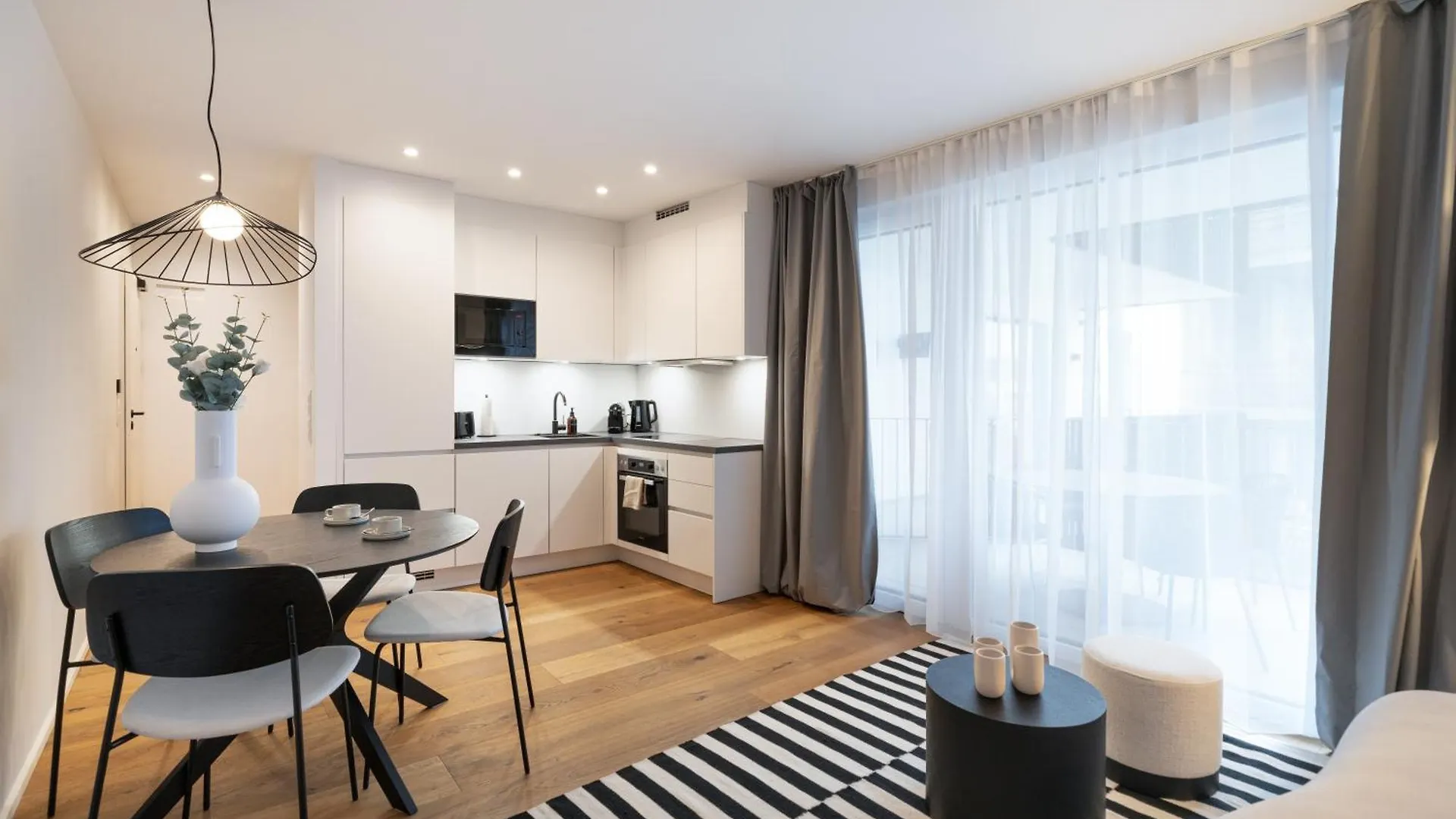 Vienna Heights Premium Apartments